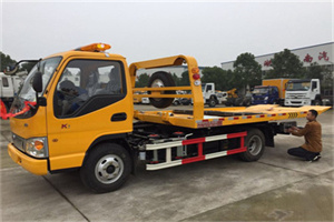 燕山哪里有拖车服务